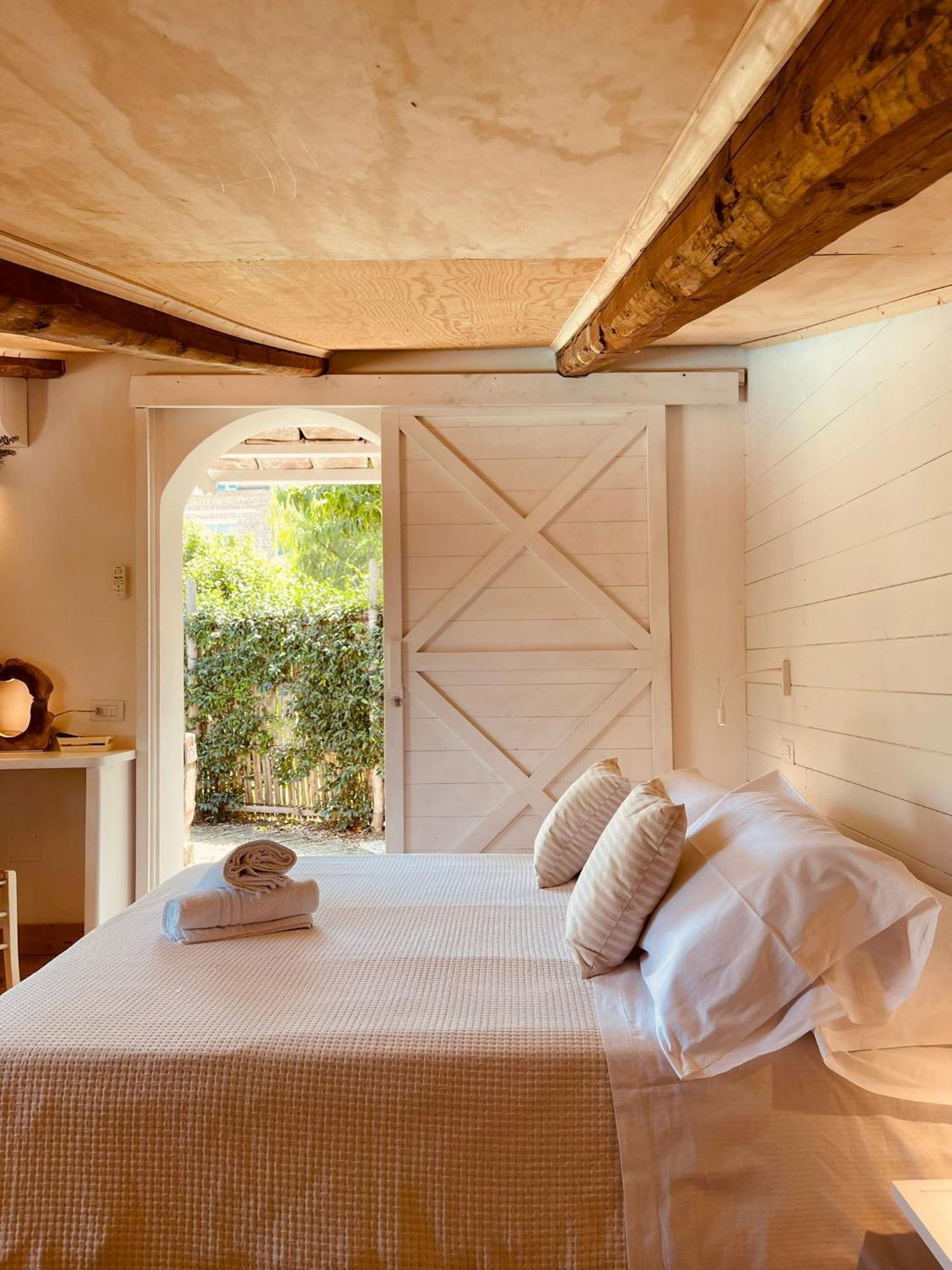 Bed and Breakfast Casa Lucia Сорренто Экстерьер фото