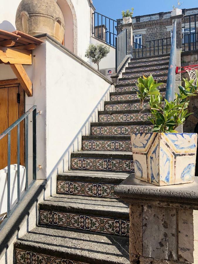 Bed and Breakfast Casa Lucia Сорренто Экстерьер фото